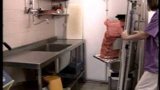 TAWI LiftingTrolley PRO40 on kitchen duty