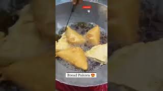 Bread Pakora only Rs. 7₹/-😋#streetfoods #shorts