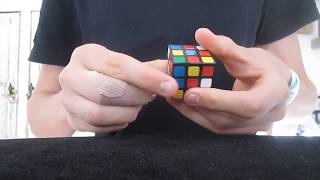 This is the fastest way to solve the Rubik's Cube in the world