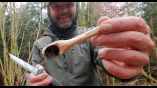 Making a Bushcraft Spoon with the Bow Drill