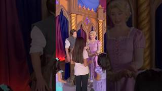 #Shorts #Disneyland #Rapunzel #flynnrider #DisneyPrincess #Princess #Disney #shortsvideo