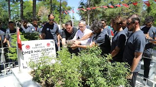 7 İlden Getirilen Toprak Kahraman Şehit Halisdemir ’in Kabrine Bırakıldı