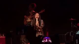 Mon Laferte   Barcelona  Tu falta de querer