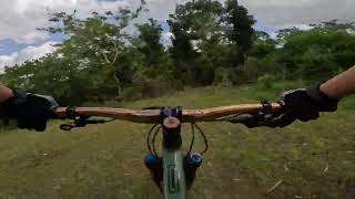 Ayun at nasubukan din ang enduro trail sa Capiz. Salamat mga Sir sa pag-guide sakin. Sulit!