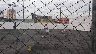 Cadu na escolinha de futebol do Fluminense.