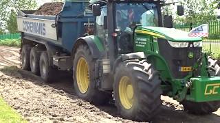 JOHN DEERE 7210R IN ACTION