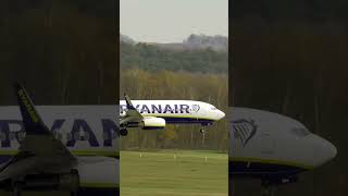 🛬 Ryanair Boeing 737-8AS EI-EBX landing at Cologne-Bonn Airport (CGN) #planespotting #aviation