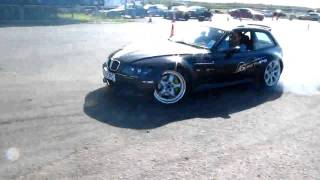 BMW Z3 M coupe donut at Santa Pod BMW Show 2009