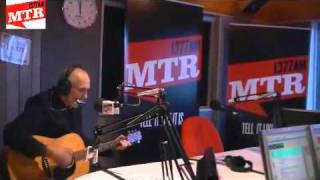 Paul Kelly live at MTR1377