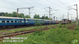 Sanghamitra Express with Offlink WAP4 rushing towards Nagpur