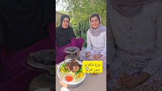 دیدین چه مرغ شکم پر بدون فرخوشمزه شد؟ 😋🍗 واقعا طعمش به حدی عالی بود که نمی‌تونستم باور کنم!