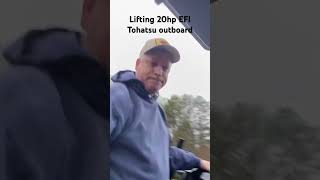 Lifting 20hp Tohatsu outboard