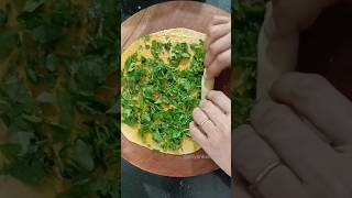 paratha|मेथी पराठा|methi paratha#स्वयंपाकघरातीलक्रिएटिविटी#recipe#shorts#paratha#youtubeshorts#पराठा