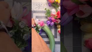 Spring Wreaths DIy/ Tulip Wreath/ Tulip Wreath Ideas/ Mother’s Day Wreath/ Mother’s Day Gift Ideas