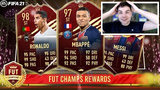 Opening my first Elite rewards for Ultimate TOTS