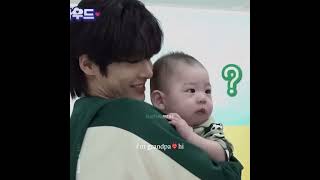 Hyunlix babysitting a baby, OMG SO CUTEEE#Straykids#hyunlix