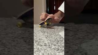 fingerboard trick