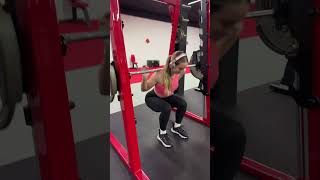 Narrow Smith Machine Squats