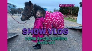 COME SHOWJUMPING WITH US! - ESME’S FIRST VLOG