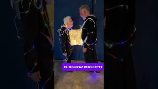 El disfraz perfecto sí existe, Abuelitos románticos