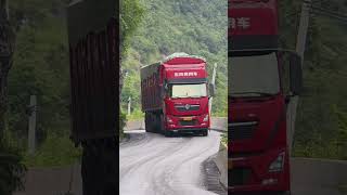 Continuous turning, heavy load climbing  #shorts #car