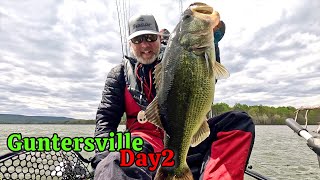 Big Swimbaits and BIG Guntersville Bass | KBF National Championship Day2