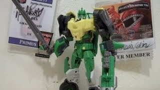 Review: Transformers Generations - Voyager Springer