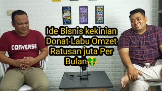 Hachi Donat (Donat hias dengan bahan labu pertama di kota mojokerto)