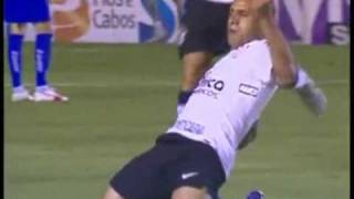 1º Gol de Roberto Carlos pelo Timão com narração de Galvão Bueno.