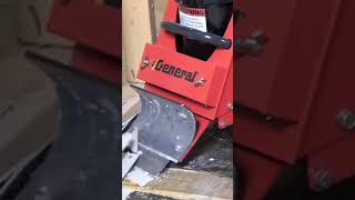 General Equipment FCS16 Gen 3 Rip-R-Stripper Floor Stripper in Action!