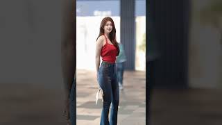 beautiful girl chinese street fashion  #shorts #trending #trendingshorts #shortvideo #beautiful