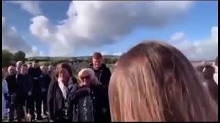 Man records himself for his own funeral😂