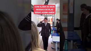 ESCOLAS FUTURISTAS DO BRASIL, É O QUE PRECISAMOS, RESPEITO, CORAGEM, E DIGNIDADE NOS ESTUDOS