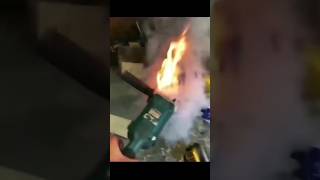 the moment Angle Grinder catches fire while working🤯🤯 #cordlessdrill #tool #anglegrinder #makita