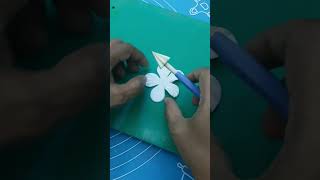 Cake decorating fondant flower