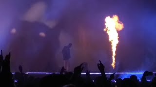 Kendrick Lamar - LOYALTY (Live) The Damn Tour @ United Center Chicago IL 8-20-17