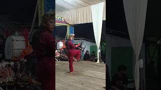 INI DIA PENDEKAR  TITISAN DEWI SAMBI  ISTRI EMPU TONGBAJIL #laresekarputih #budaya #pencaksilat