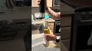 Impress your friends with this wine bottle opening hack