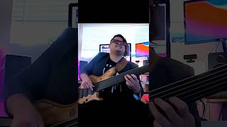 here's a solo I did for @jdrichmusic's Dirty Loops arrangement🔥#bass #fretlessbass #bassist #jazz