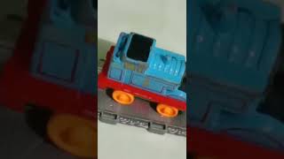 thomas trying to break lightning McQueen