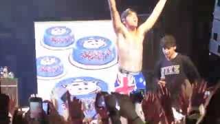 The Janoskians - Shirtless Beau, ending (Antwerp, Belgium) HD