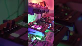 House Jam /w Elektron Analog Four and Analog Rytm #analogsynthesizer #electronicmusic