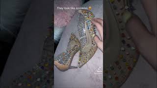 Sprinkle heels🧁💕#asmr #asmrsounds #oddlysatisfying #shorts #shortsvideo #scratching