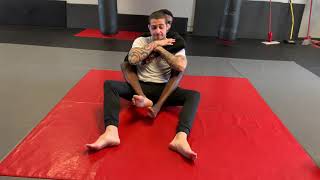 footlock/ankle lock when opponent crosses feet on your back : Moncaio Brothers JiuJitsu