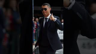 just Ronaldo in corporate wears but I find it hit asf😍❤️ #fashion #ronaldo #corporatewears