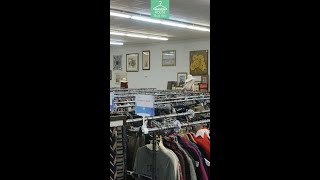 Exploring the Benefits of Thrift Shopping