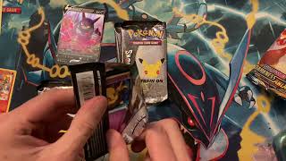 Celebrations mini tins! (Pokemon card opening)