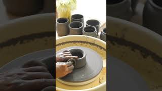 Making a mug - Throw with me #shorts