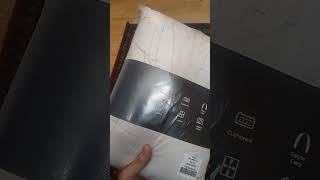 Unboxing/Review of Prayer mat from The Linen Company (an.average.consumer)|[Urdu]