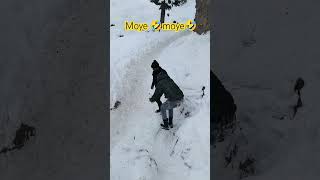 #viral #shortsvideo#fun #mastivlog #kashmir #moyemoye #pahalgam #betabvalley #gulmargsnowfall #delhi